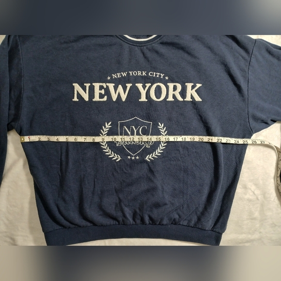 Aeropostale Dark Blue Crewneck Size XL NEW YORK - Picture 4 of 8